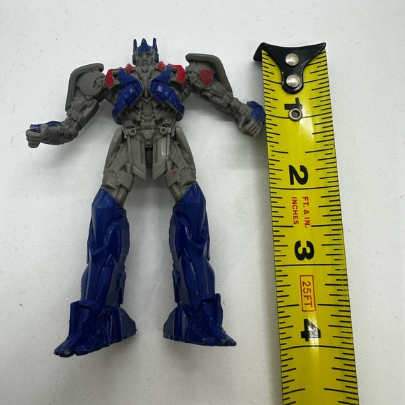 Transformers Optimus Prime Figure - Picture 7 of 7
